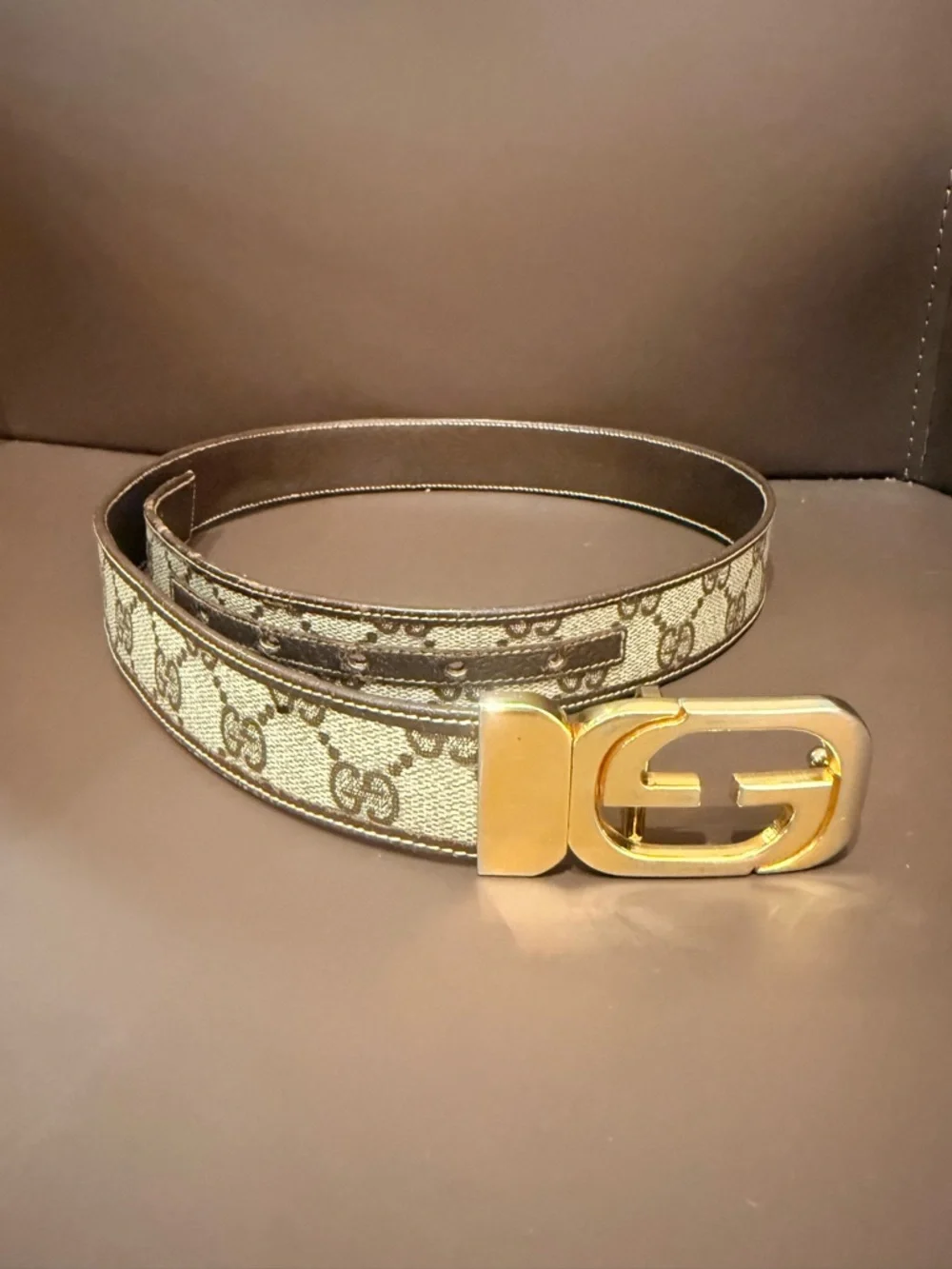 Gucci classic gg